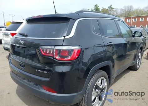2019 Jeep Compass Limited 4X4 z USA, uszkodzony, nr VIN 3C4NJDCB2KT594314